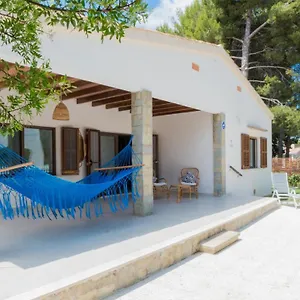 villa-can-ordinas-alcudia-mallorca.allmallorcahotels.com/